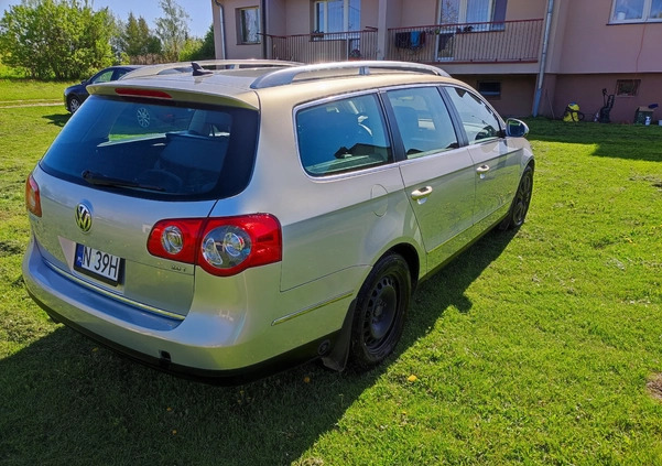 Volkswagen Passat cena 21500 przebieg: 253500, rok produkcji 2009 z Zagórz małe 106